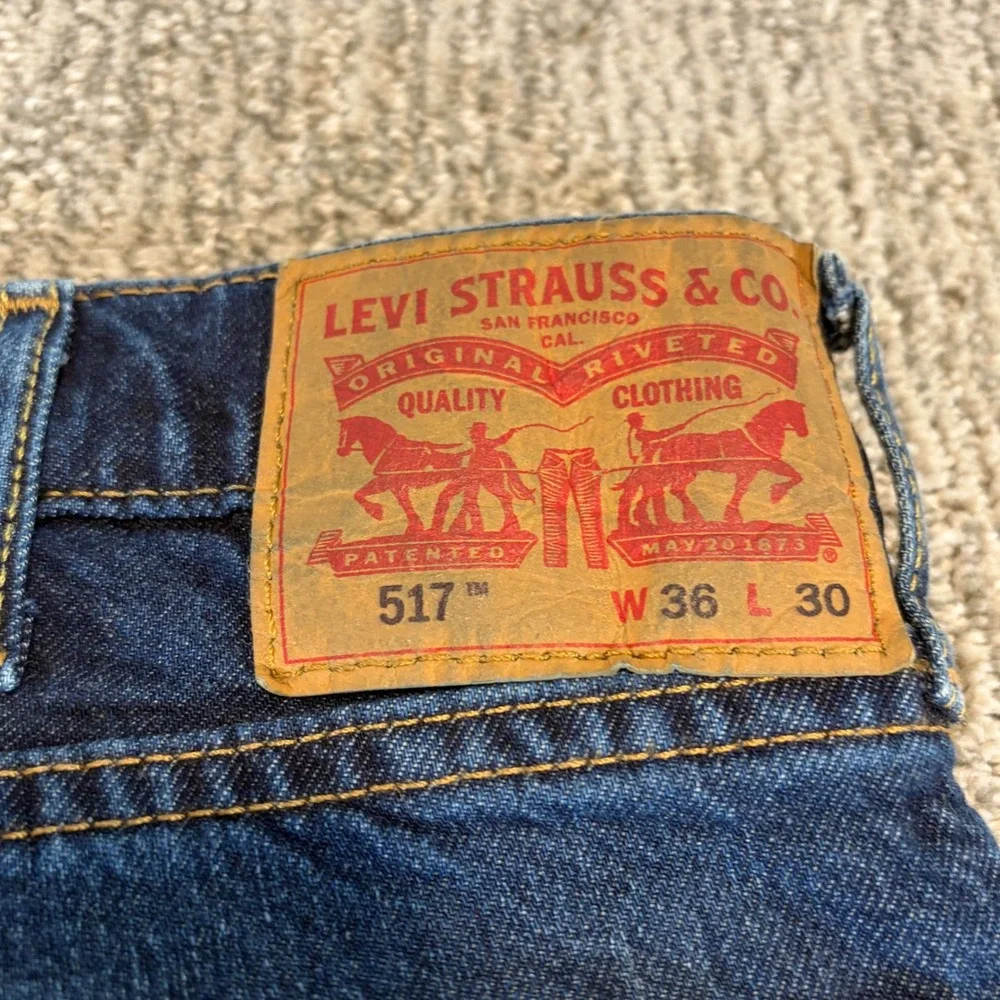 Levis levi 517